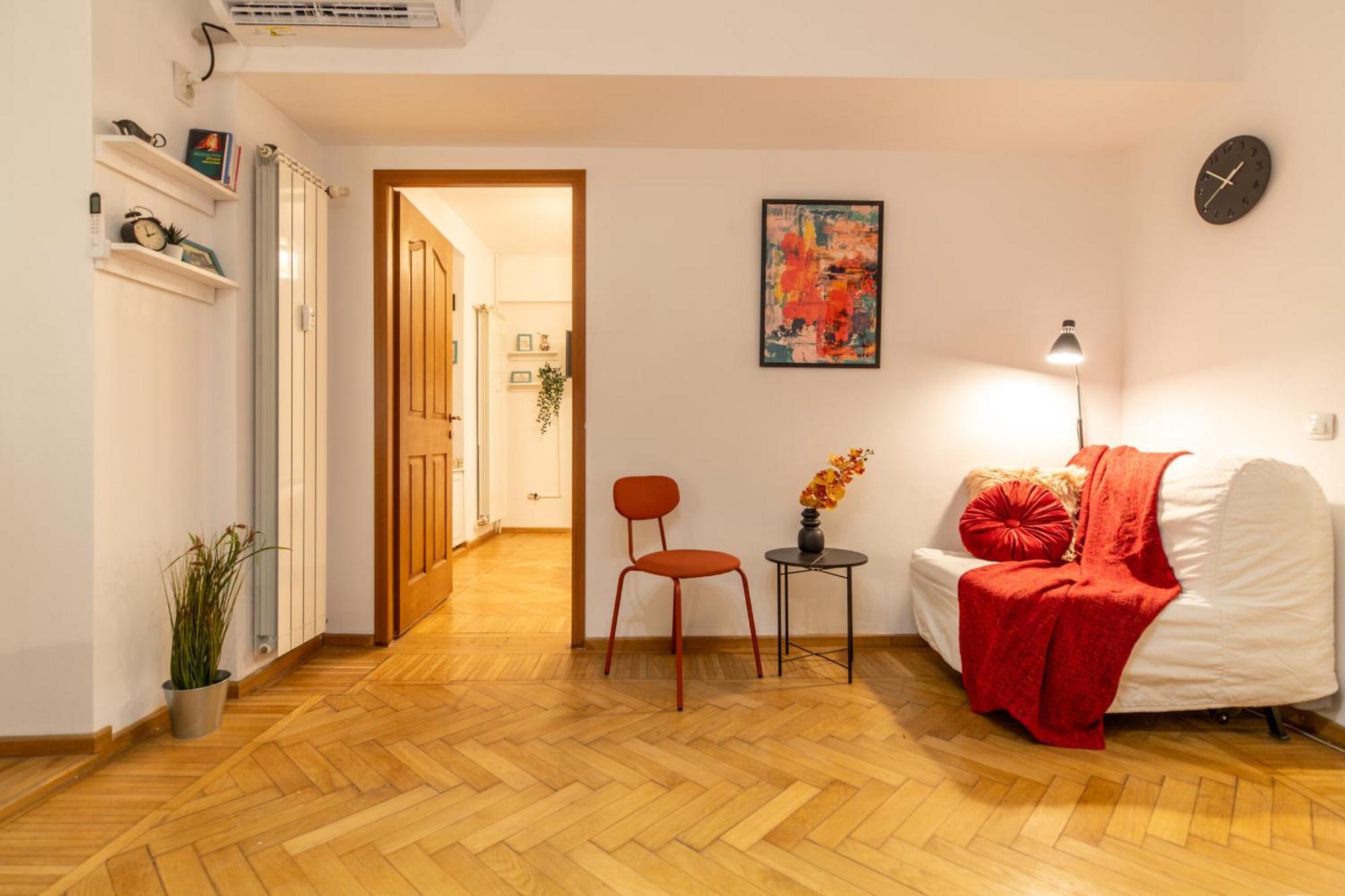 2Br Apartment At Piata Natiunilor Unite: Perfect For City Center Stays Boekarest Buitenkant foto